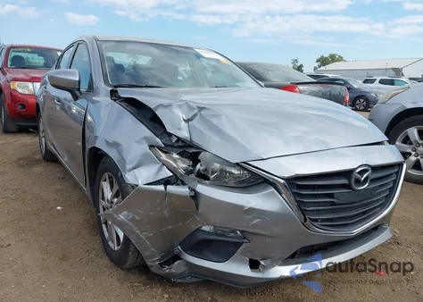 2014 Mazda Mazda3 I Touring z USA, uszkodzony, nr VIN JM1BM1V73E1127108